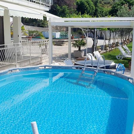 Apartments Milok Secovlje Ngoại thất bức ảnh