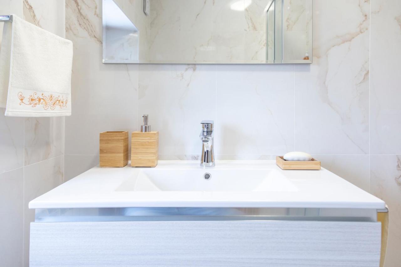 Apartments Milok Secovlje Ngoại thất bức ảnh