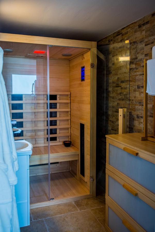 Apartments Milok Secovlje Ngoại thất bức ảnh