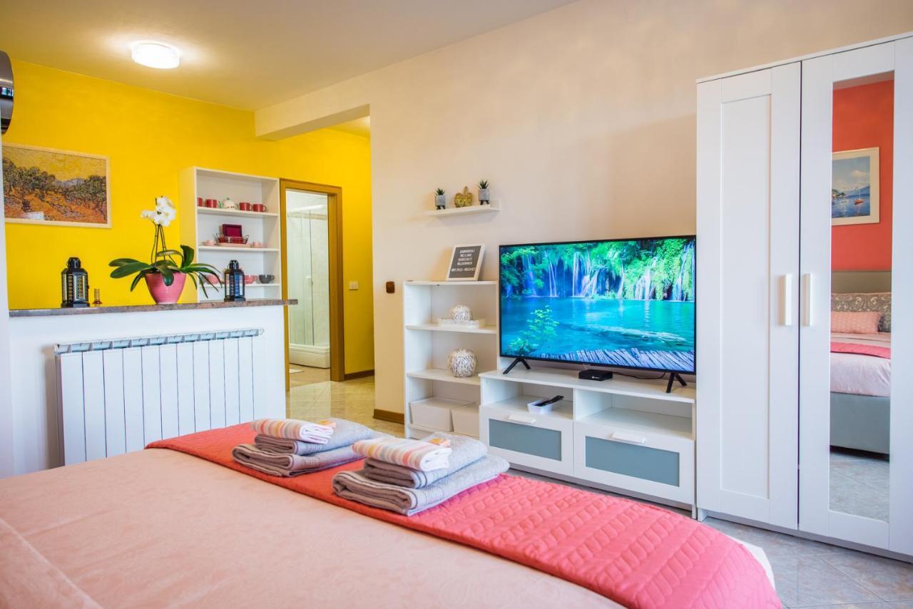 Apartments Milok Secovlje Ngoại thất bức ảnh