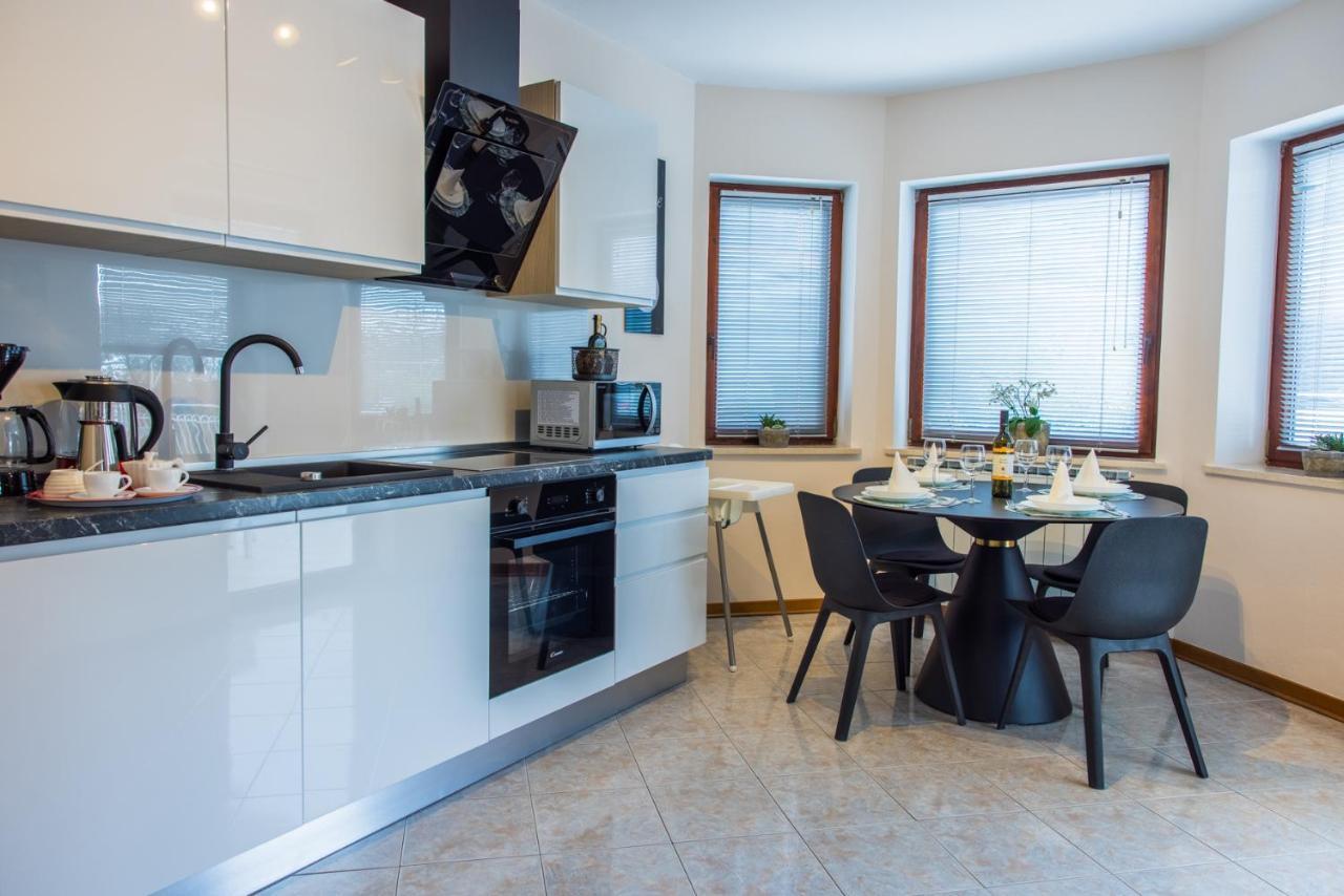 Apartments Milok Secovlje Ngoại thất bức ảnh