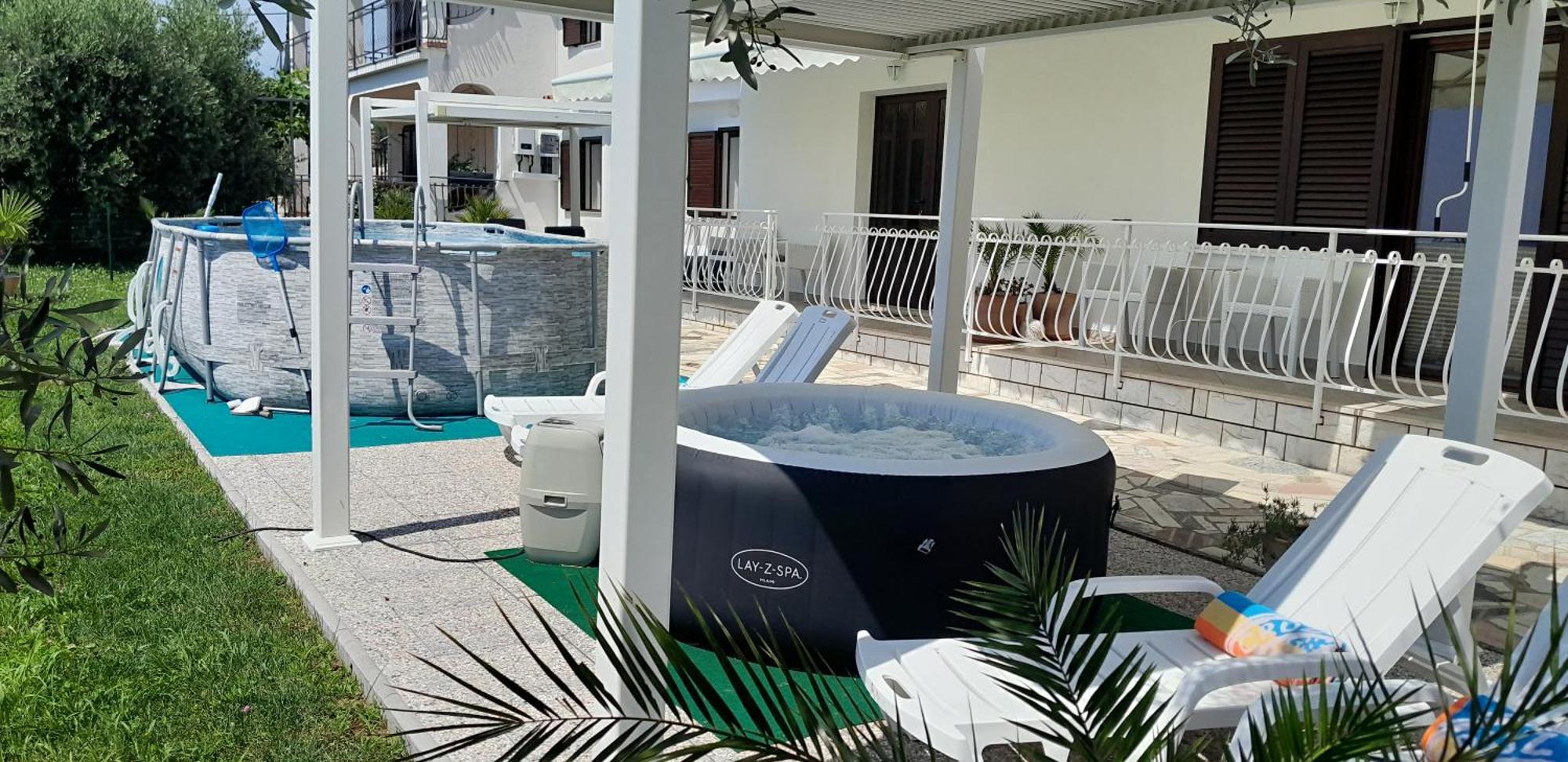 Apartments Milok Secovlje Ngoại thất bức ảnh